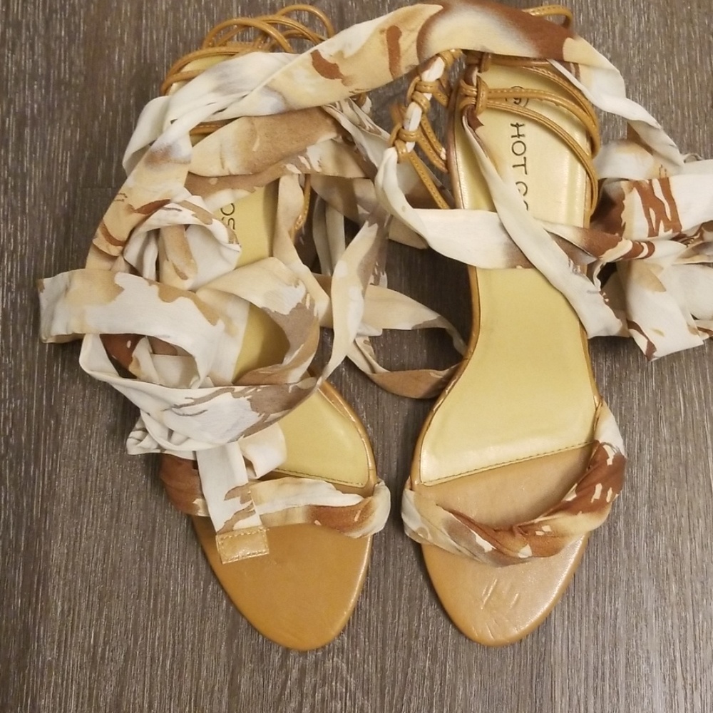 Cute Sexy material strappy Sandal Heels.